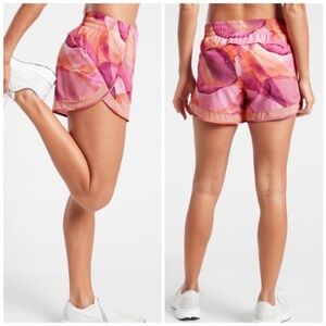 Athleta printed orange and pink mesh racer run shorts size 2X